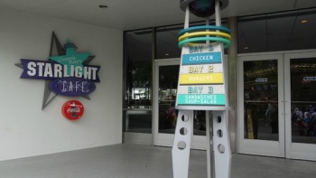 StarlightCafe.jpg